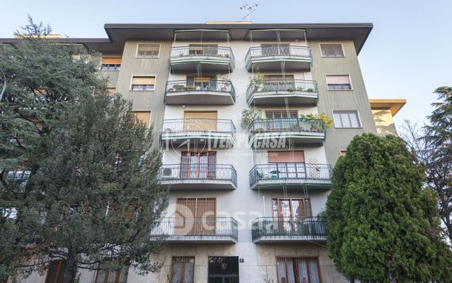 Appartamento in residenziale in Via Privata Alfredo Soffredini 10