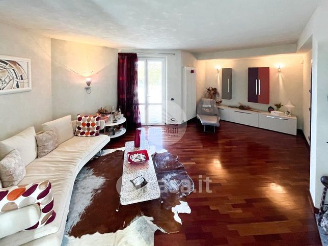 Appartamento in residenziale in Via dell'industria