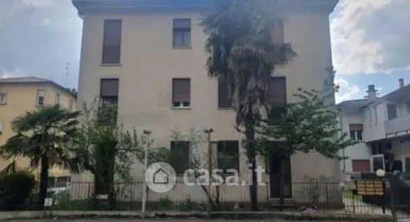 Appartamento in residenziale in Via Dante di Nanni 32