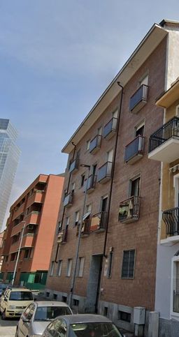 Box/posto auto in residenziale in Via Rocca de' Baldi 21