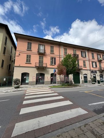 Ufficio in commerciale in Via Corsica 80