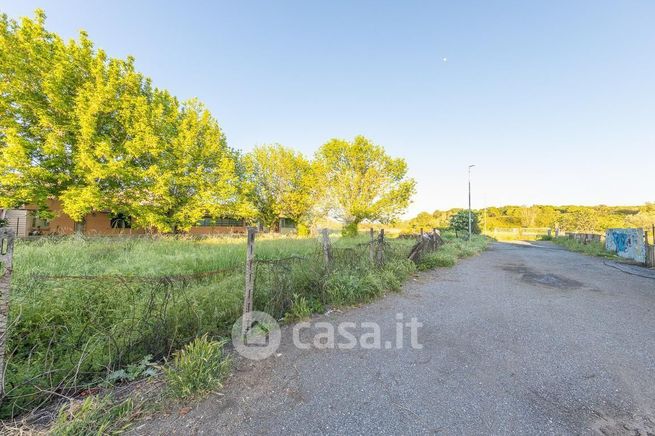 Terreno agricolo in commerciale in Via Valle Castellana 55