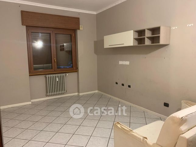 Appartamento in residenziale in Via Don Girotti 3