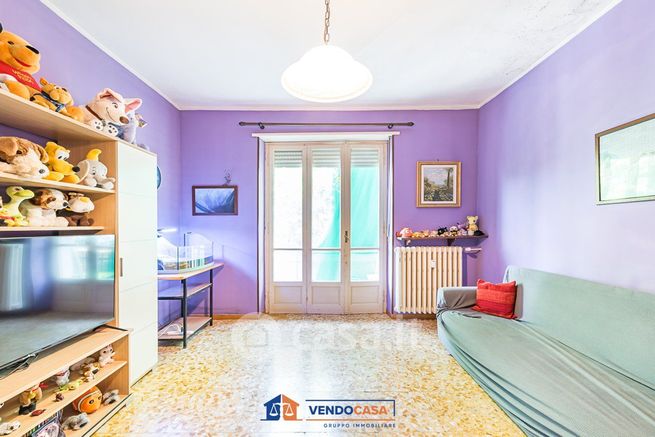 Appartamento in residenziale in Via Ivrea 12