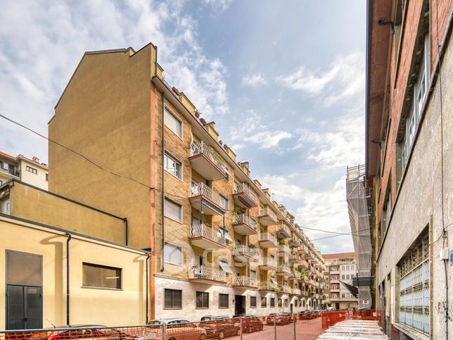 Appartamento in residenziale in Via Carlo Vidua 8