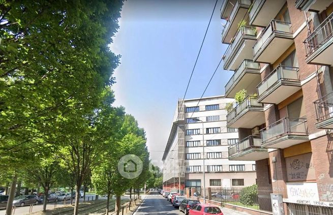 Appartamento in residenziale in Via Edoardo Bassini 19