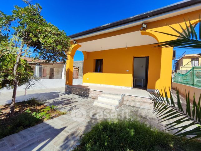 Villa in residenziale in Via Madonna delle Grazie