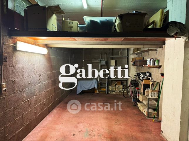 Garage/posto auto in residenziale in Via Rovigno d'Istria 73a