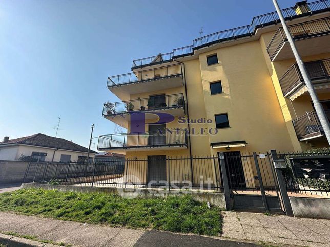 Appartamento in residenziale in Via Calderara