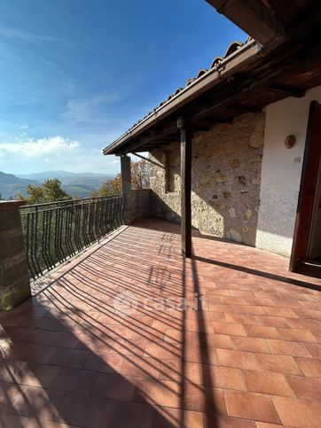 Casa indipendente in residenziale in Frazione Fogliano 1