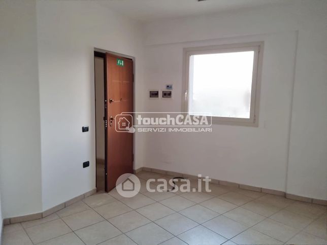 Ufficio in commerciale in Viale Olimpico