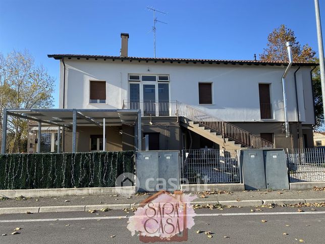 Capannone in commerciale in Via Argine San Paolo