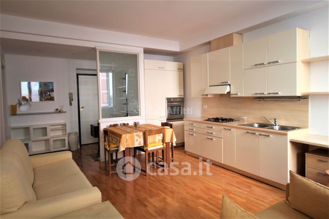 Appartamento in residenziale in Via Pietro Nava 31