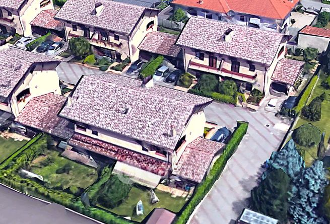 Villetta a schiera in residenziale in Via Cassino 7