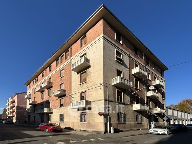Appartamento in residenziale in Via Lorenzo Burgonzio 8