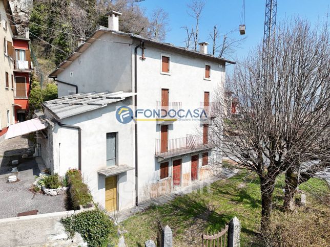 Casa indipendente in residenziale in Via Sant' Antonio