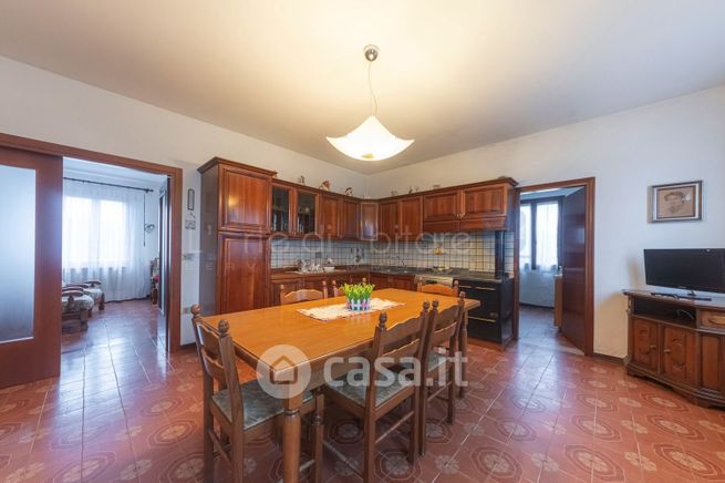 Villetta a schiera in residenziale in 