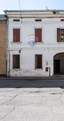 Villetta a schiera in residenziale in Via Giuseppe Mazzini 17