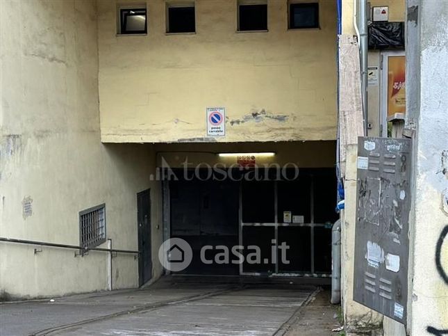 Garage/posto auto in residenziale in Largo della Primavera