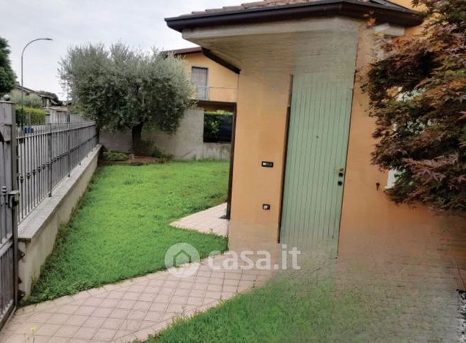 Appartamento in residenziale in Via Toscana 40