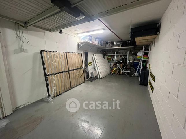 Garage/posto auto in residenziale in Corso Goffredo Mameli