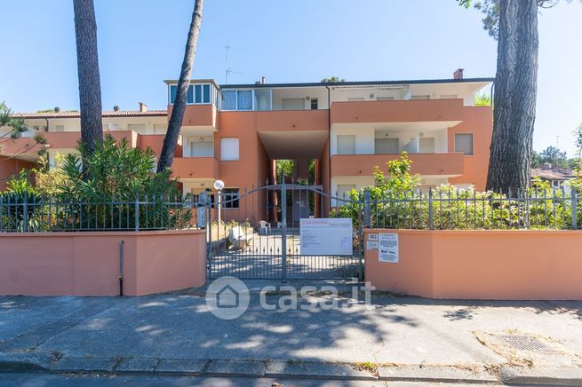 Appartamento in residenziale in Viale dei Lecci 149