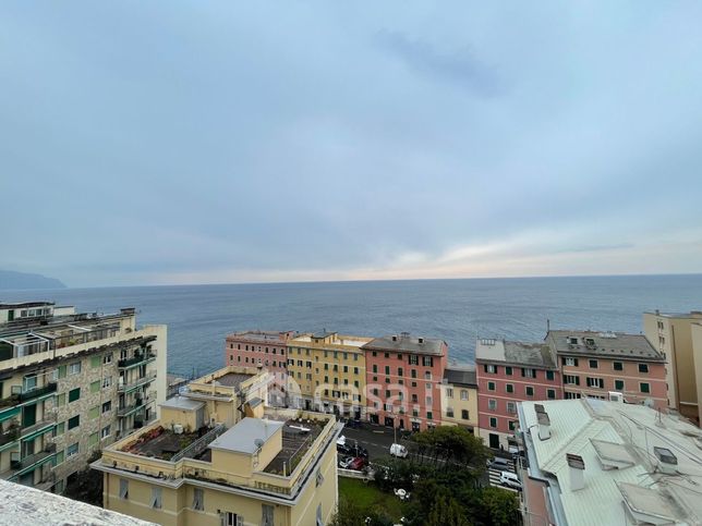 Appartamento in residenziale in Via Murcarolo