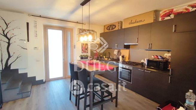 Villetta a schiera in residenziale in Via Tabarro 55049