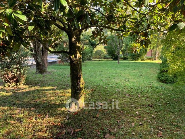 Appartamento in residenziale in Via Ronzinella