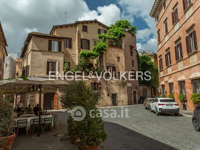 Appartamento in residenziale in Piazza Margana