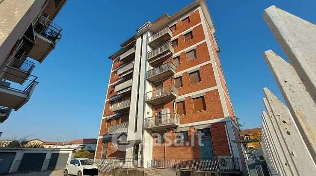 Appartamento in residenziale in Via Statuto 41