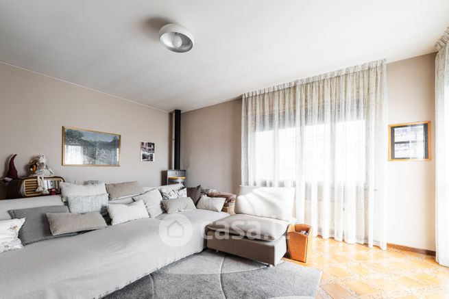 Casa indipendente in residenziale in Via due Acque