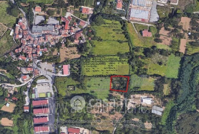 Terreno agricolo in commerciale in 