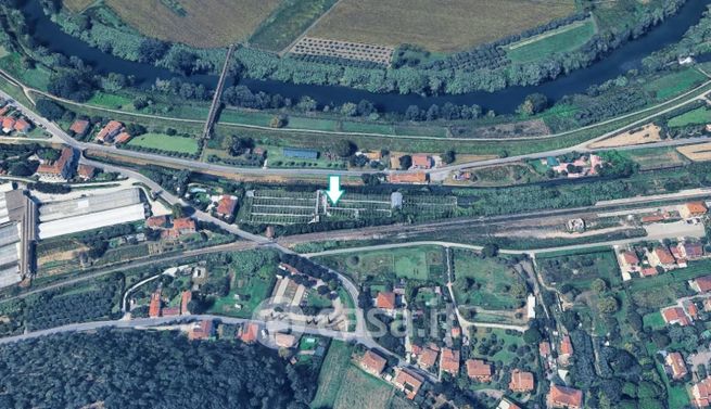 Terreno agricolo in commerciale in Via A. De Gasperi 6