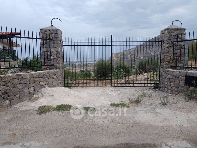 Terreno agricolo in commerciale in Via Milazzo