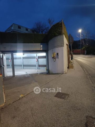 Box/posto auto in residenziale in 