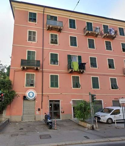 Appartamento in residenziale in Via Rivarolo 75