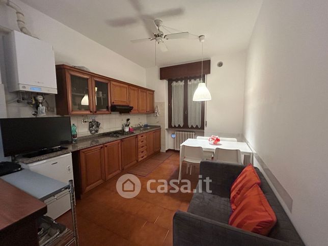 Appartamento in residenziale in Via Rovigo 4