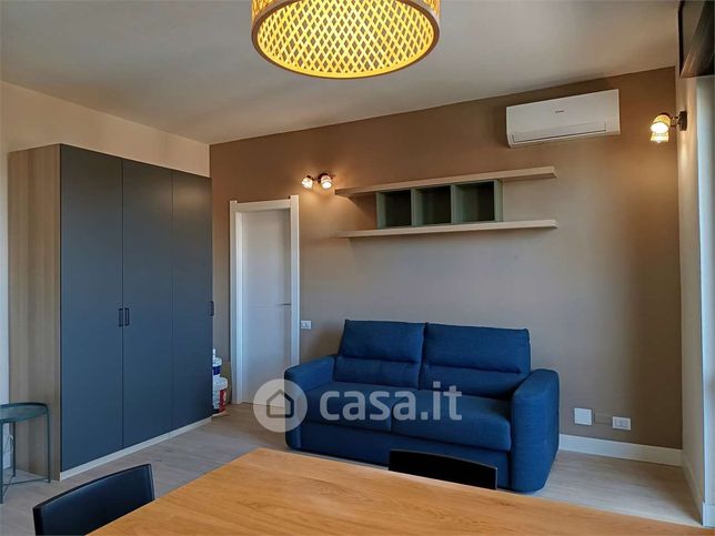Appartamento in residenziale in Via Salvatore Quasimodo 1