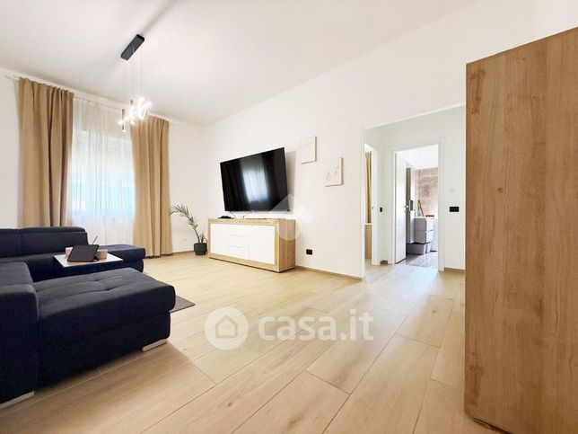Appartamento in residenziale in Via Zaffaroni 4