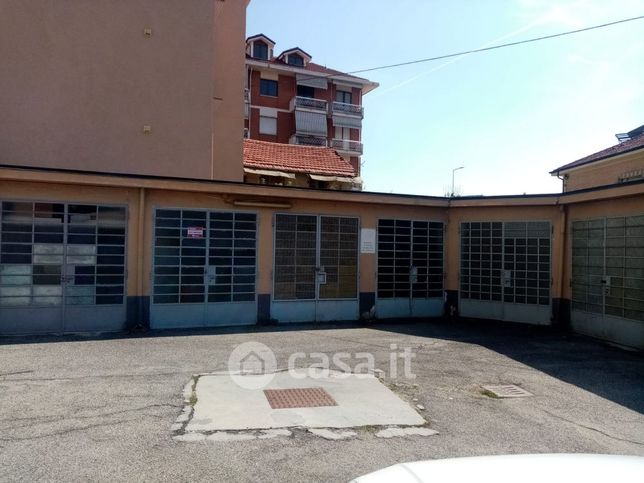 Garage/posto auto in residenziale in Piazza Giuseppe Failla 9