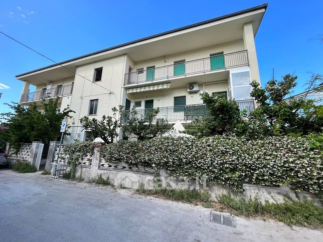 Appartamento in residenziale in Via Cattaro 22