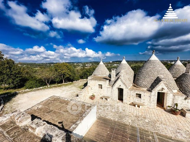 Baita/bungalow/chalet/trullo in residenziale in Contrada Calongo