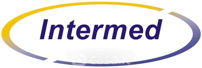 Attivitã /licenza (con o senza mura) in commerciale in 