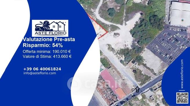 Capannone in commerciale in Via Elorina 88