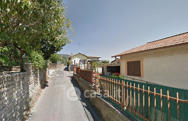 Appartamento in residenziale in Via della Mortella 33