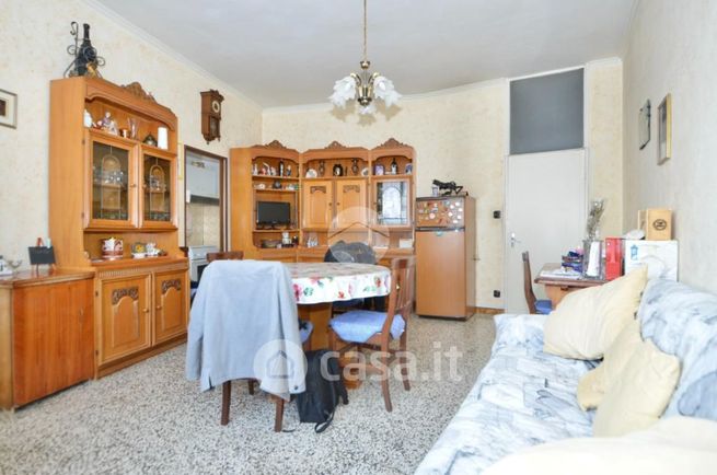 Appartamento in residenziale in Viale dei Mughetti 9