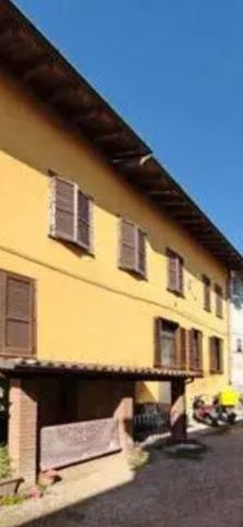 Appartamento in residenziale in Via Castello 8