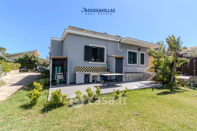 Villa in residenziale in Via Pica