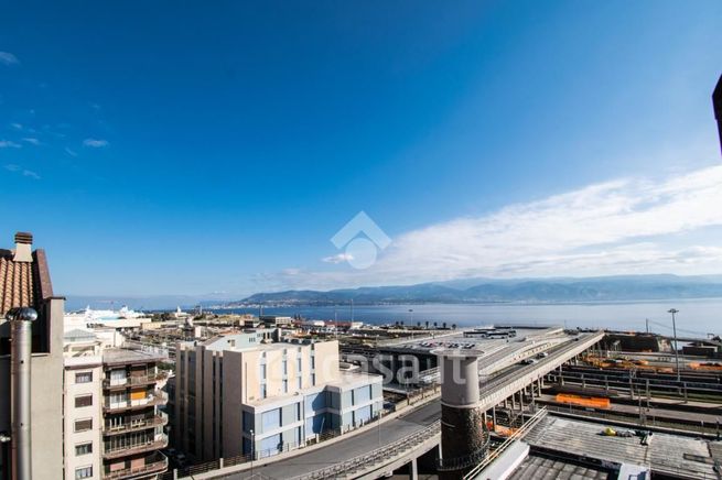 Appartamento in residenziale in Via Nicola Scotto 13